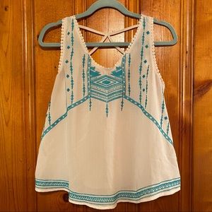 Xhileration Aztec sleeveless top blue white lace